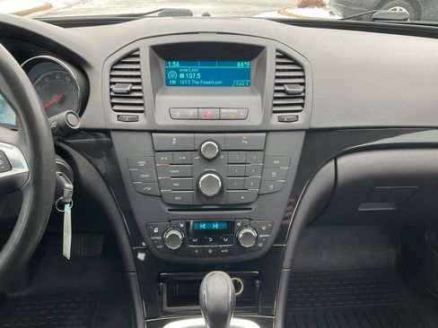 Used 2011 Buick Regal CXL Turbo image 17