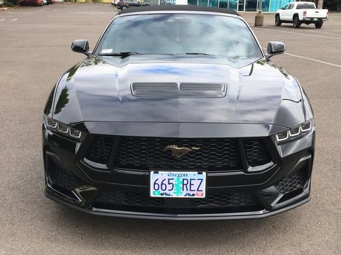 Used 2024 Ford Mustang GT Premium RWD image 9