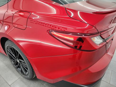 Used 2025 Toyota Camry SE image 32