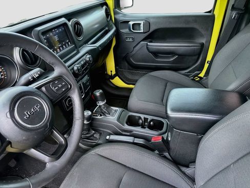 Used 2023 Jeep Wrangler Sport AWD/4WD image 25