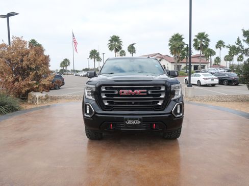 Used 2019 GMC Sierra 1500 AT4 w/ AT4 Premium Package image 6