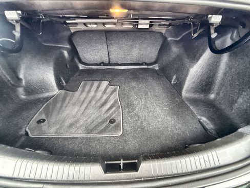 Used 2025 Chevrolet Malibu LT image 25