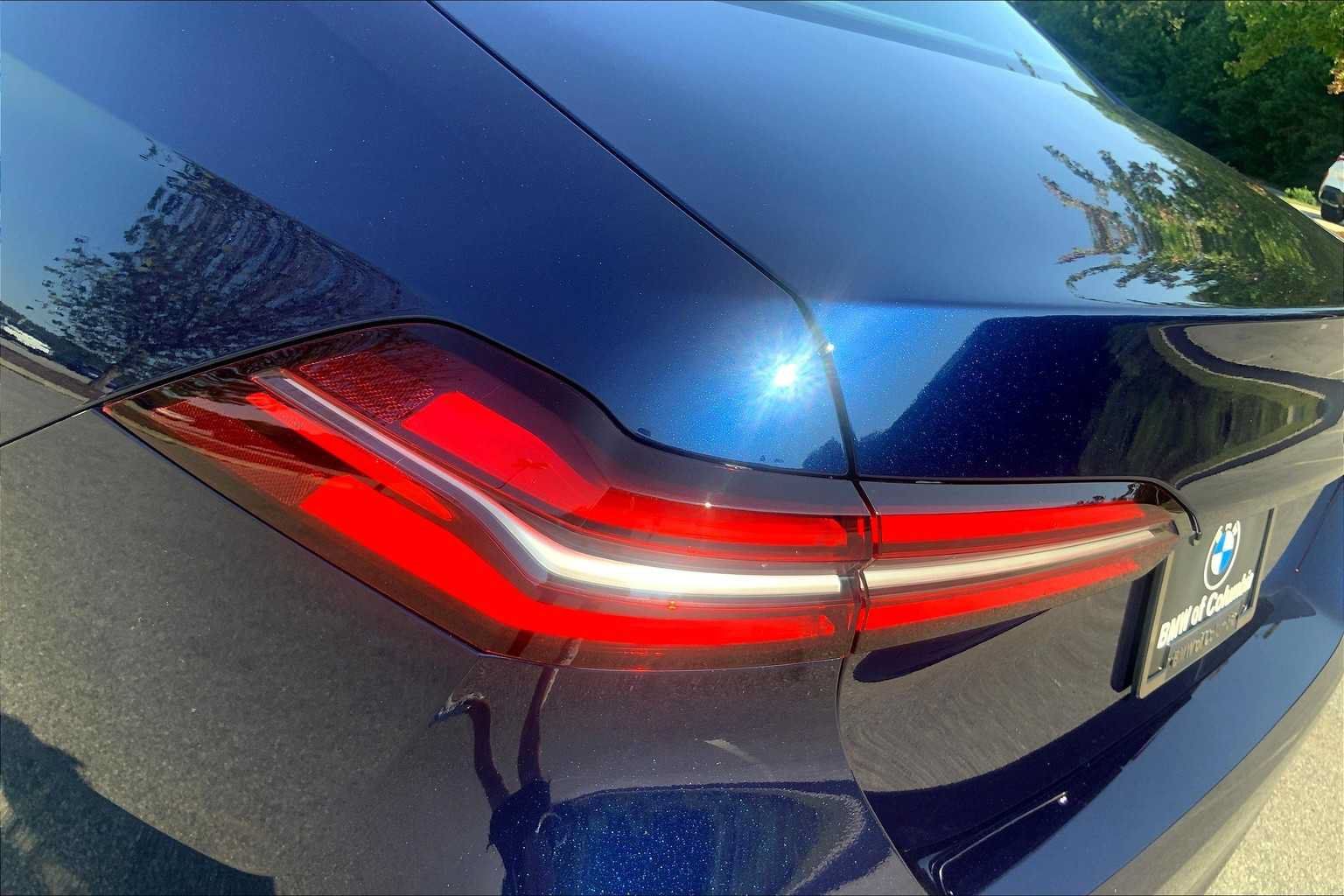 Used 2026 BMW 530i w/ Premium Package RWD image 14