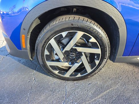 Certified 2025 MINI Cooper Countryman S image 9