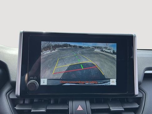 Used 2024 Toyota RAV4 LE image 32