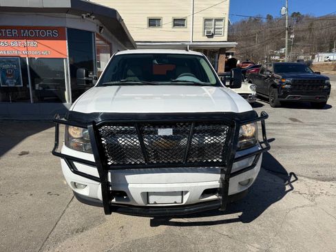 Used 2007 Chevrolet Suburban 2500 LT image 3