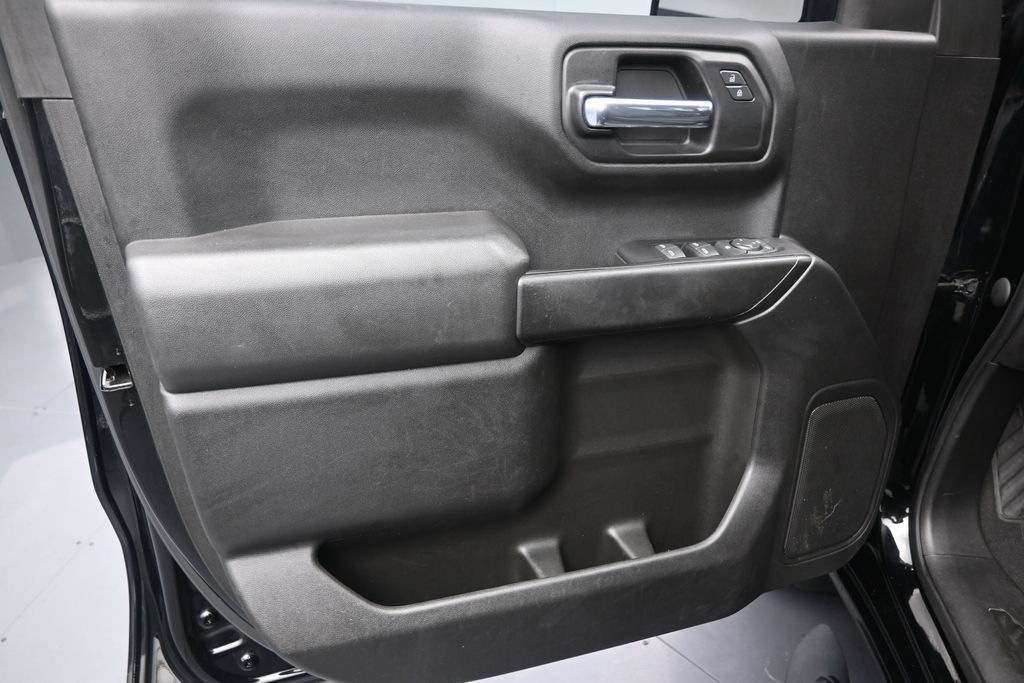 Used 2022 Chevrolet Silverado 1500 Custom w/ Rally Edition RWD image 12