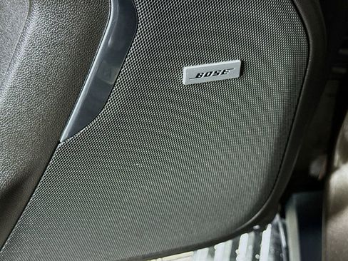 Used 2021 Chevrolet Tahoe High Country w/ Premium Package AWD/4WD image 12
