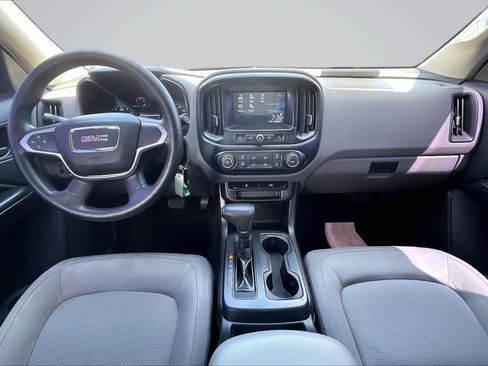 Used 2018 GMC Canyon 2WD Crew Cab w/ Convenience Package image 16