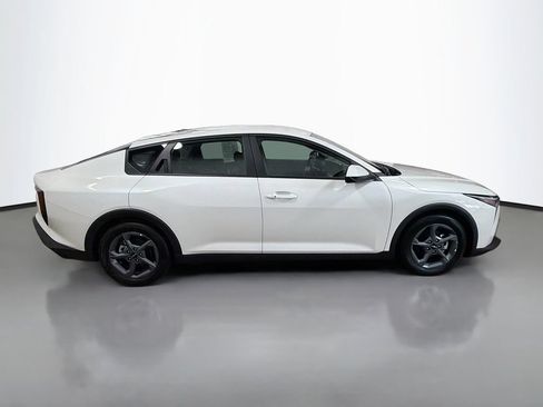 Used 2025 Kia K4 FWD image 10