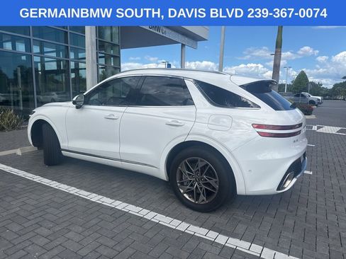 Used 2023 Genesis GV70 2.5T w/ Advanced Package AWD/4WD image 5