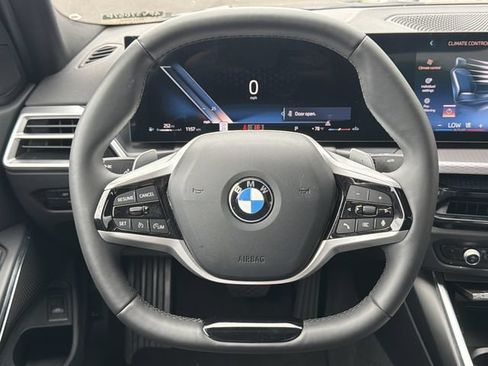 Used 2025 BMW 330i xDrive Sedan AWD/4WD image 16