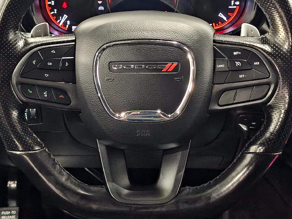 Used 2022 Dodge Durango R/T w/ Blacktop Package AWD/4WD image 5
