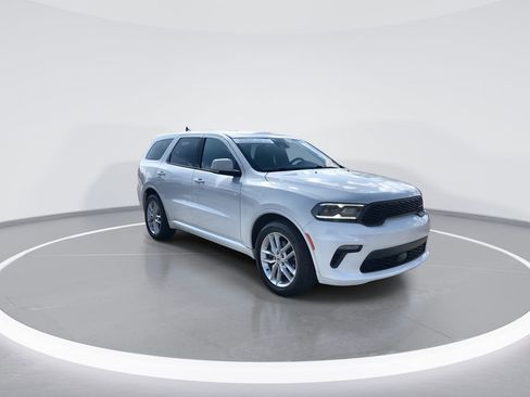 Used 2022 Dodge Durango GT image 2