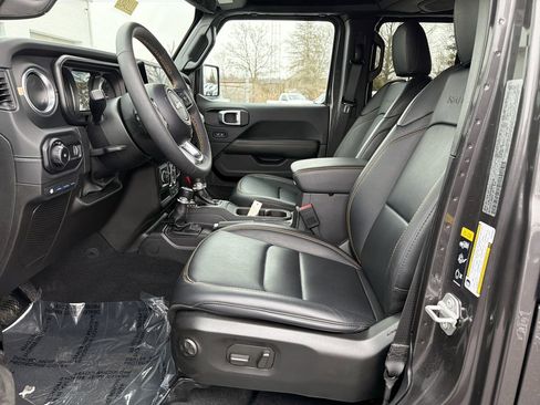 Used 2024 Jeep Wrangler Sahara 4xe w/ Technology Group image 12