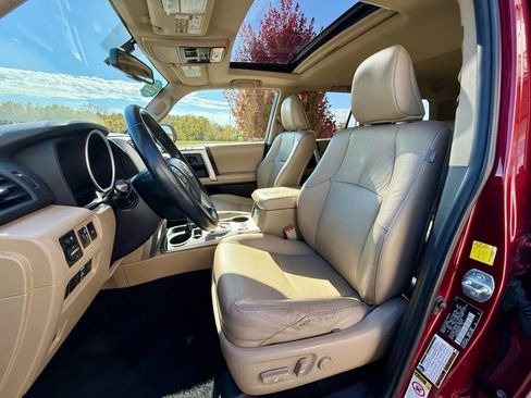 Used 2011 Toyota 4Runner Trail image 10
