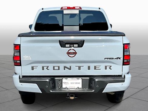 Used 2023 Nissan Frontier PRO-4X w/ Technology Package image 4