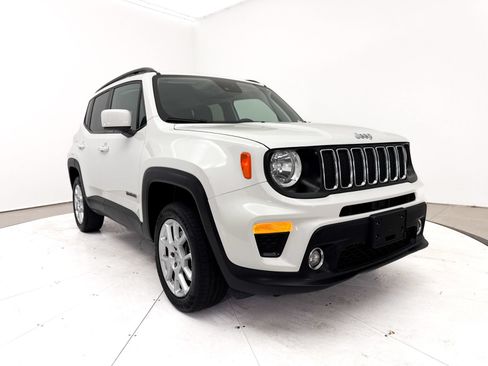 Used 2021 Jeep Renegade Latitude w/ Convenience Group AWD/4WD image 11