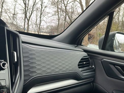 Certified 2025 Subaru Forester Premium image 19