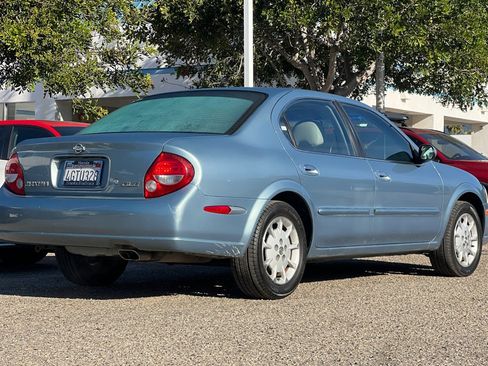 Used 2000 Nissan Maxima SE image 4