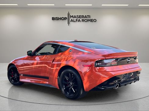 Used 2024 Nissan Z Performance w/ Heritage Edition RWD image 2
