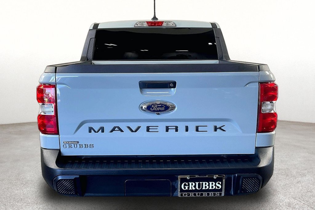 Used 2023 Ford Maverick XL FWD image 5