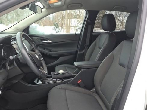 Used 2022 Buick Encore GX Select image 5