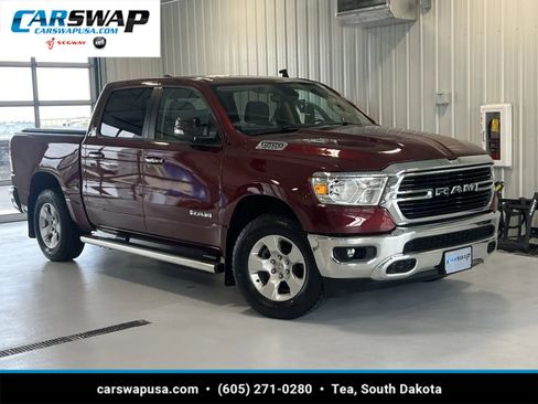 Used 2020 RAM 1500 Big Horn AWD/4WD image 1