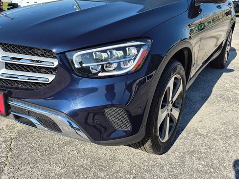 Used 2022 Mercedes-Benz GLC 300 4MATIC image 9