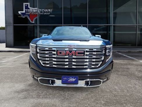 New 2025 GMC Sierra 1500 Denali w/ Technology Package AWD/4WD image 9