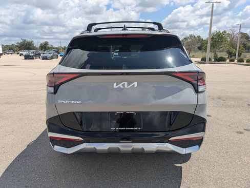 Certified 2024 Kia Sportage SX FWD image 6