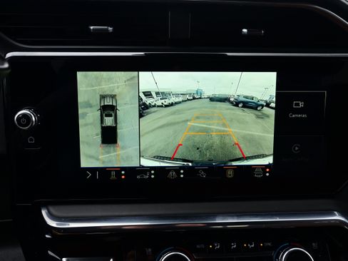 Used 2025 GMC Sierra 2500 Denali Ultimate image 33