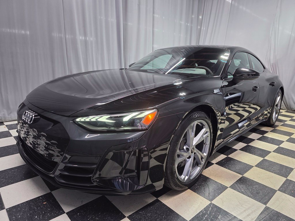 Used 2022 Audi e-tron GT Premium Plus AWD/4WD image 1