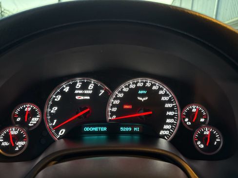Used 2007 Chevrolet Corvette Z06 w/ Preferred Equipment Group RWD image 26