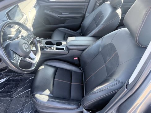 Used 2022 Nissan Altima 2.5 SR image 25