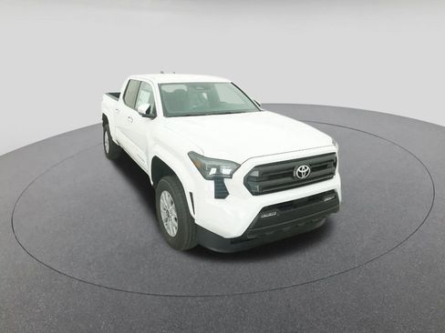 New 2025 Toyota Tacoma SR5 image 14