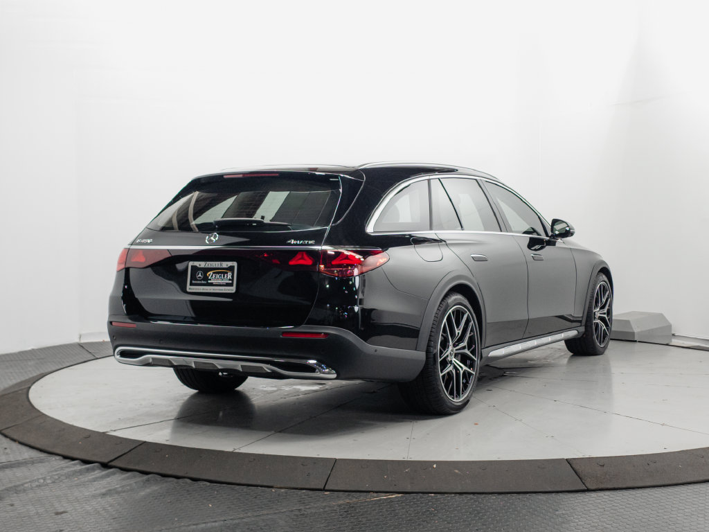 Used 2025 Mercedes-Benz E 450 4MATIC All-Terrain Wagon w/ Driver Assistance Package image 34
