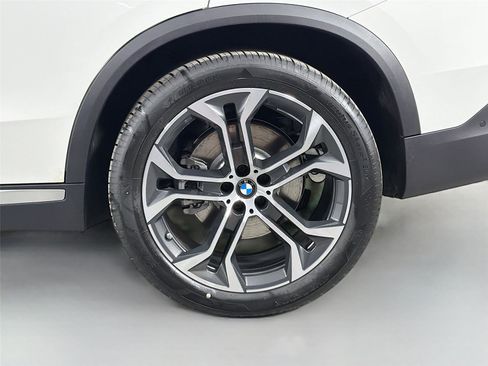 New 2026 BMW X5 xDrive40i AWD/4WD image 31
