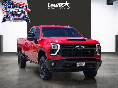 Used 2025 Chevrolet Silverado 2500 LT w/ Trail Boss Package AWD/4WD image 6