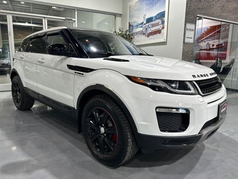 Used 2017 Land Rover Range Rover Evoque SE Premium AWD/4WD image 19