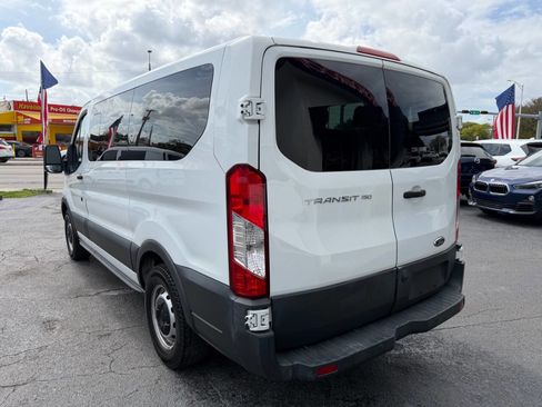 Used 2017 Ford Transit 150 XL image 3