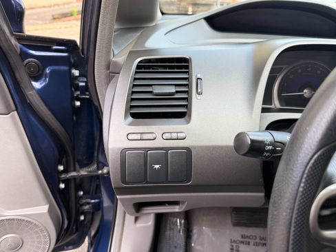 Used 2009 Honda Civic LX image 32