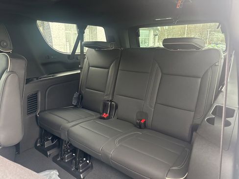 New 2026 GMC Yukon XL Elevation w/ Elevation Premium Package image 11