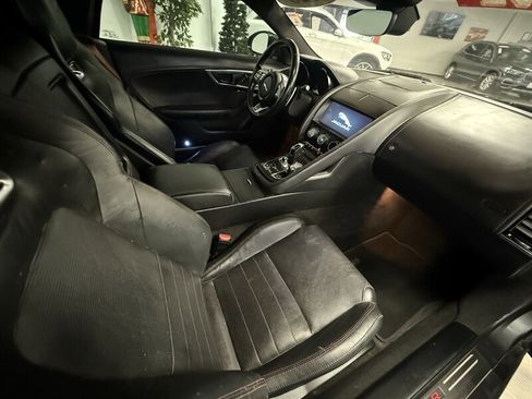 Used 2020 Jaguar F-TYPE Convertible image 10