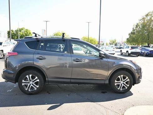 Used 2018 Toyota RAV4 LE image 11