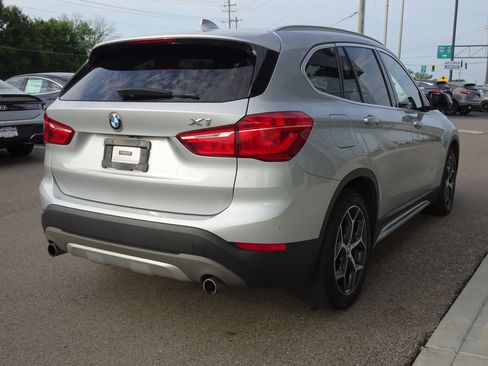 Used 2018 BMW X1 xDrive28i AWD/4WD image 5