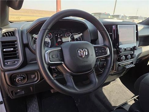 New 2026 RAM 1500 Express image 14