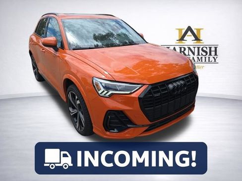 Used 2024 Audi Q3 2.0T Premium Plus w/ Premium Plus Package AWD/4WD image 1