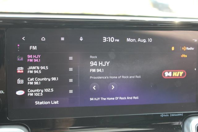 Used 2023 Kia Sorento S w/ Panoramic Sunroof Package AWD/4WD image 7