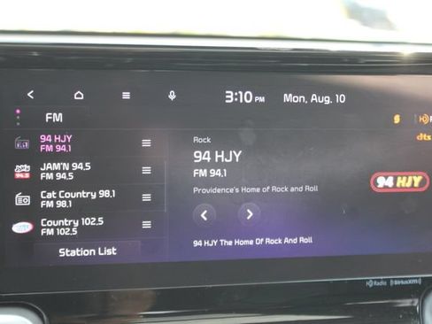 Used 2023 Kia Sorento S w/ Panoramic Sunroof Package AWD/4WD image 7
